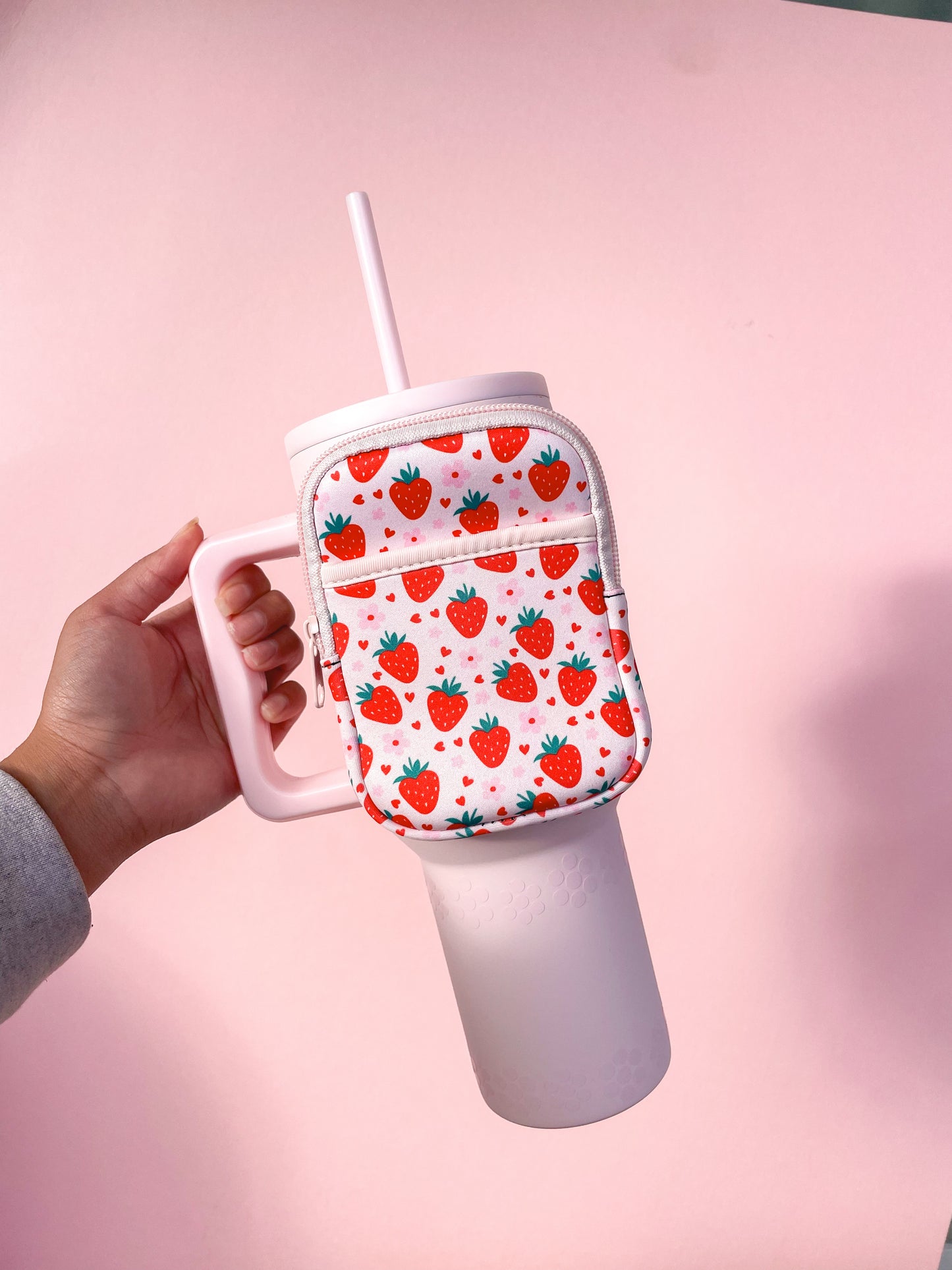 Strawberry Dreams Tumbler Pouch