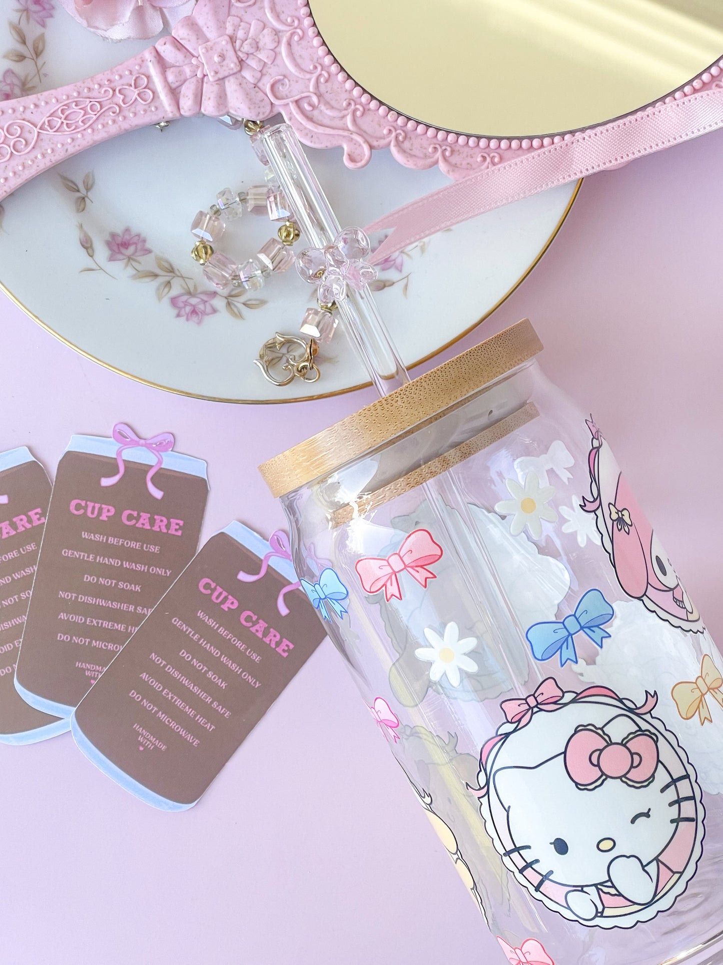 Pajitas de cristal con forma de lazo de coqueta